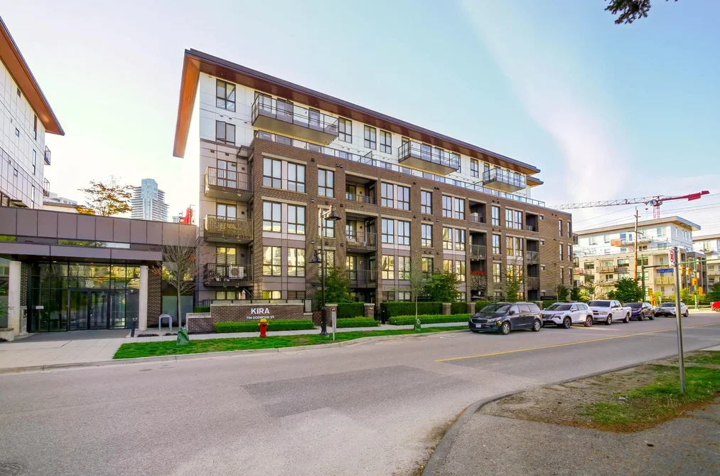 750 Dogwood St Unit 406, Coquitlam, BC - MLS: R3175555