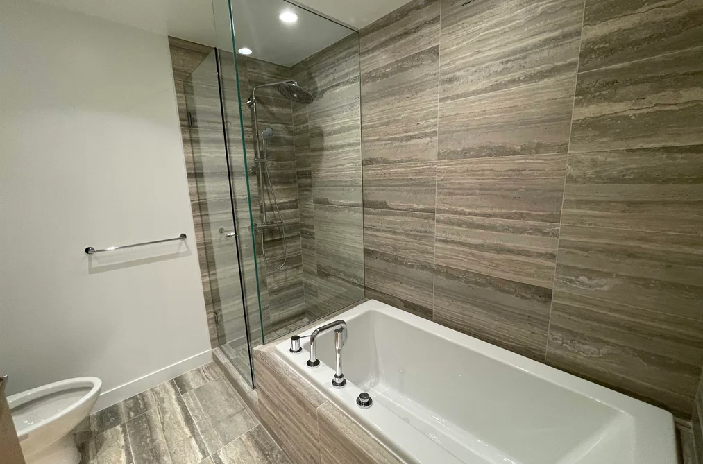 4064 567 CLARKE ROAD, Coquitlam BC V3J 0K7, Coquitlam BC — Residential for Sale - Photo 7