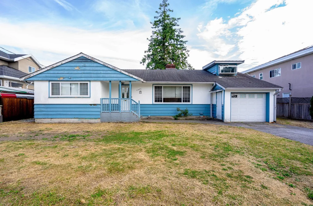House for sale at 4064 Burke Street Burnaby British Columbia - MLS: R3106541
