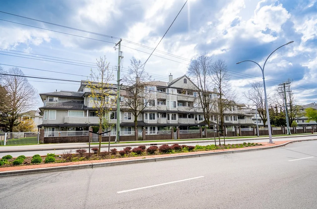 Condo for sale at 407 12160 80 Avenue Surrey British Columbia - MLS: R3113611