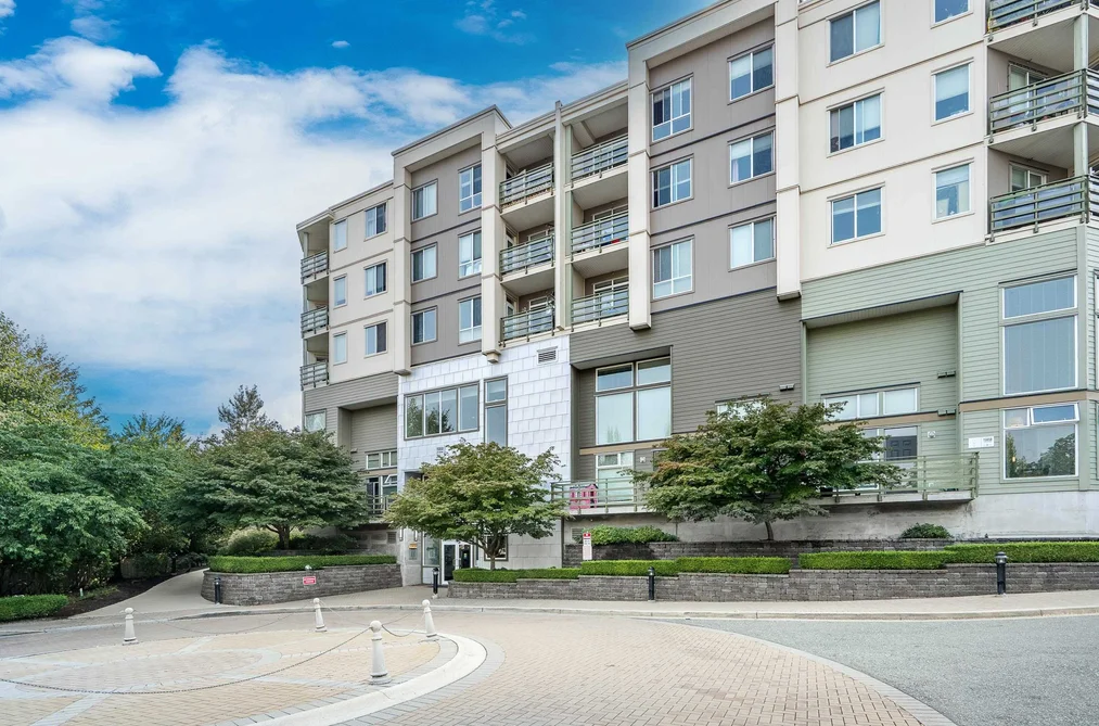 Condo for sale at 407 15850 26th Avenue Surrey British Columbia - MLS: R3133653