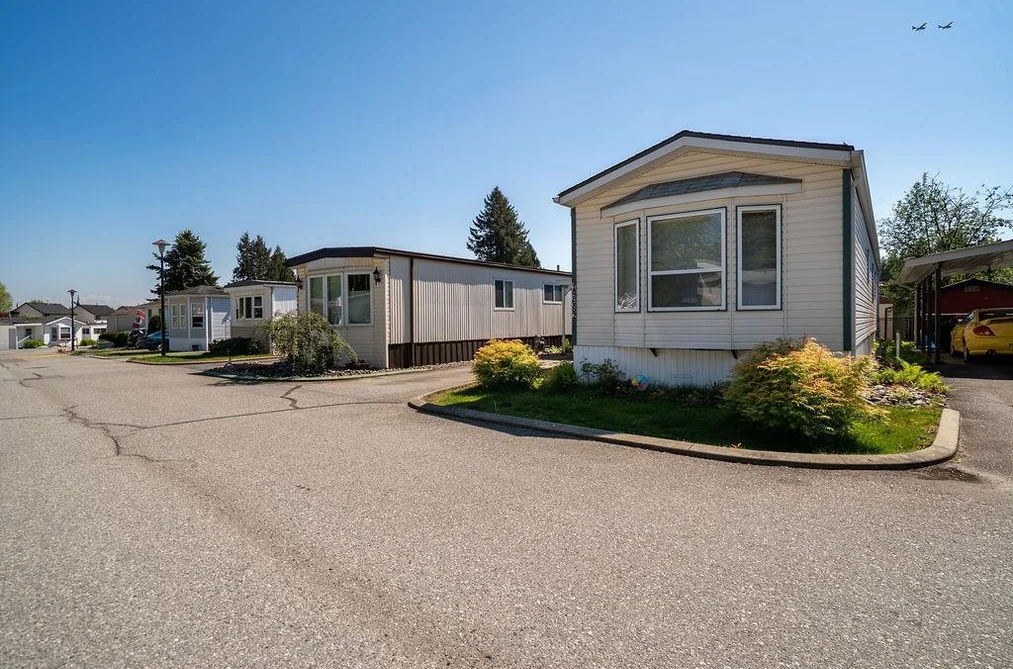 132 19682 POPLAR DRIVE, Pitt Meadows BC V3Y 1Z3, Pitt Meadows BC — Residential for Sale - Photo 2