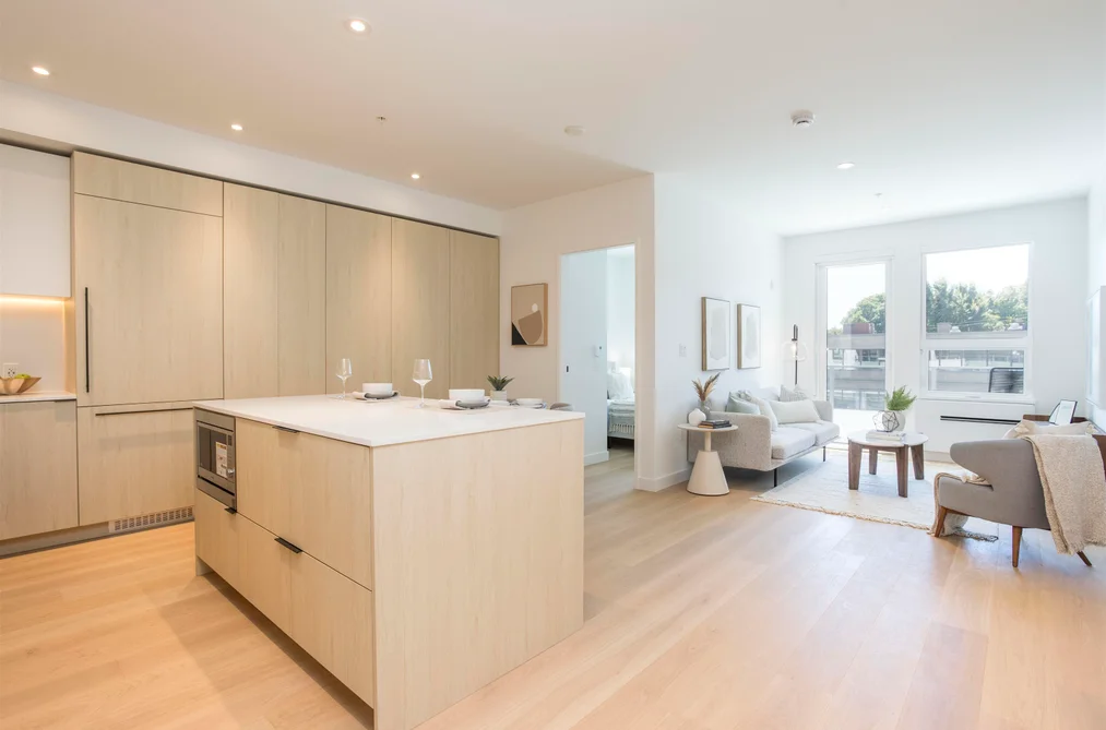 Condo for sale at 407 2471 St. George Street Vancouver British Columbia - MLS: R3152590
