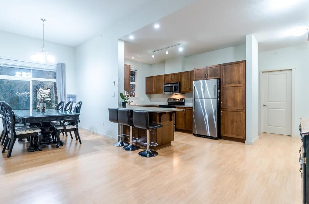 407 33338 E BOURQUIN CRESCENT, Abbotsford BC V2S 1Y1, Abbotsford BC — Residential for Sale - Photo 2