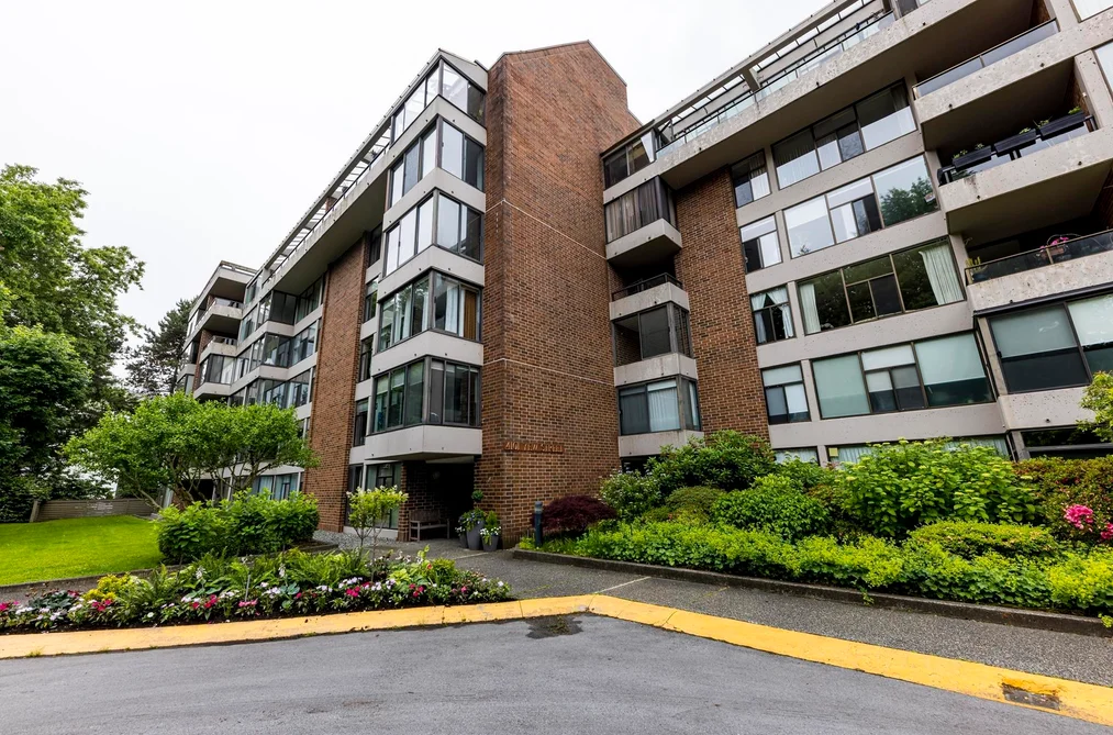 407 4101 YEW STREET, Vancouver BC V6L 3B7, Vancouver BC — Residential for Sale - Photo 2