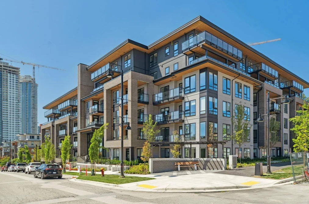 Condo for sale at 407 615 Cottonwood Avenue Coquitlam British Columbia - MLS: R3123019