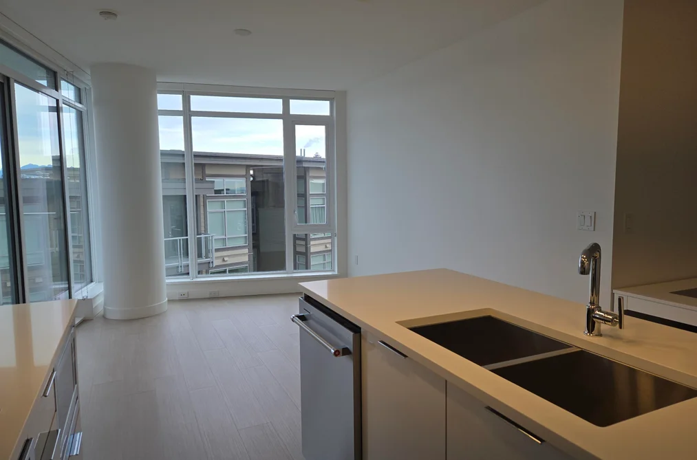 407 7769 PARK CRESCENT, Burnaby BC V3N 0J7, Burnaby BC — Residential for Sale - Photo 4