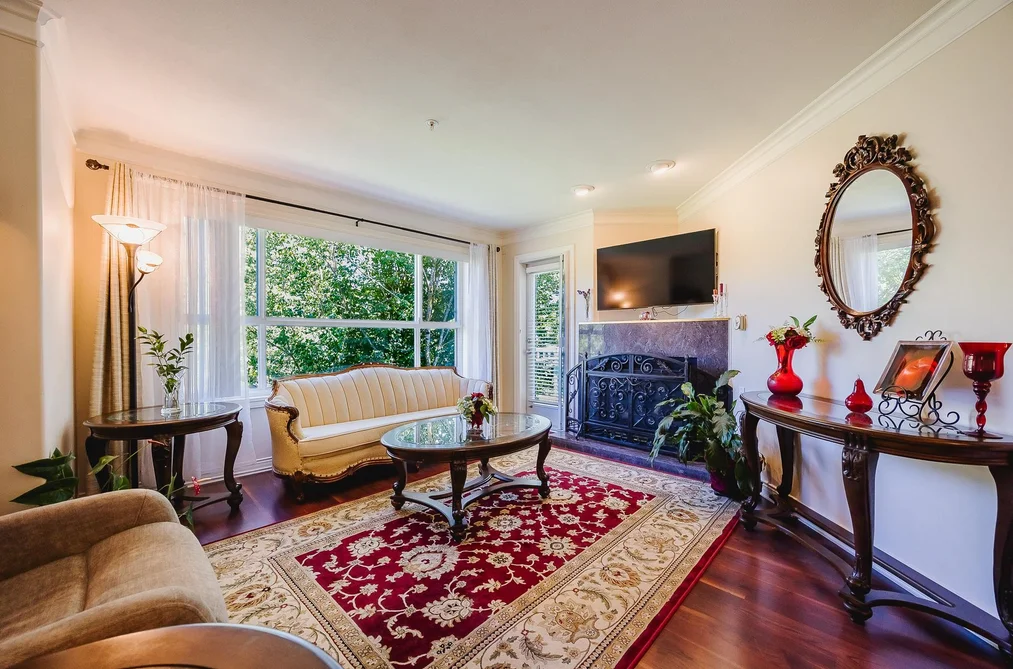Condo for sale at 407 8115 121a Street Surrey British Columbia - MLS: R3165465