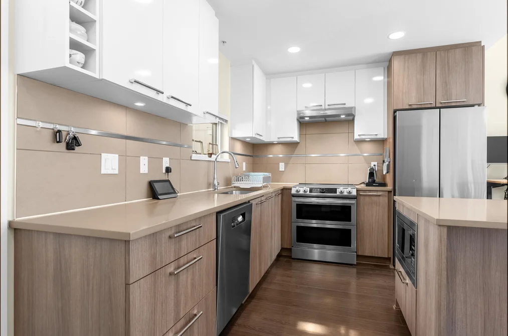407 9350 UNIVERSITY HIGH STREET, Burnaby BC V5A 0B6, Burnaby BC — Residential for Sale - Photo 3
