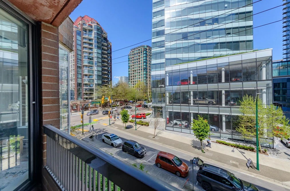407 950 DRAKE STREET, Vancouver BC V6Z 2B9, Vancouver BC — Residential for Sale - Photo 7
