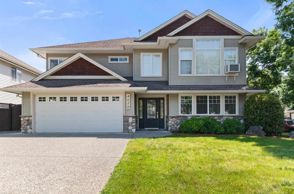 House for sale at 4070 Channel Street Abbotsford British Columbia - MLS: R3126495