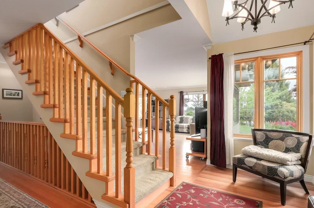 4072 SKYLINE DRIVE, North Vancouver BC V7R 3G7, North Vancouver BC — Residential for Sale - Photo 2