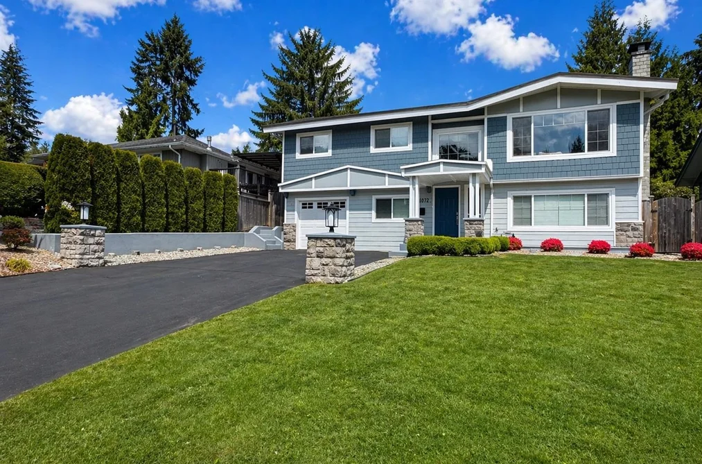 4072 VIOLET STREET, North Vancouver BC V7G 1E3, North Vancouver BC — Residential for Sale - Photo 2