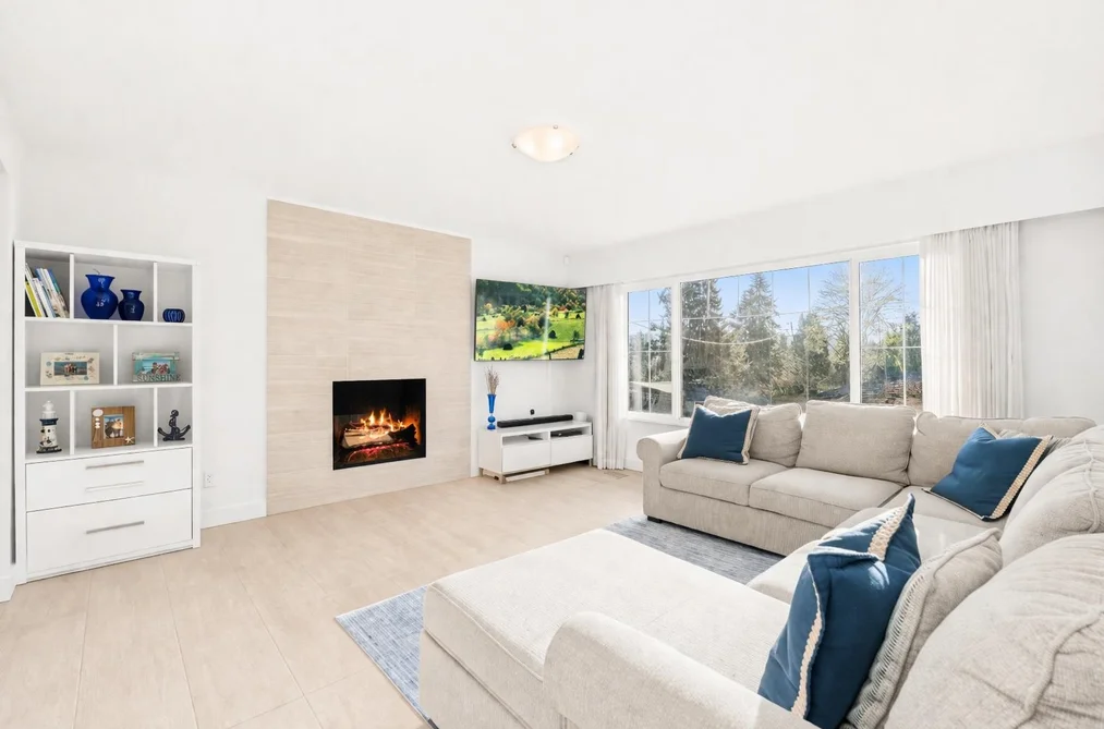 4072 VIOLET STREET, North Vancouver BC V7G 1E3, North Vancouver BC — Residential for Sale - Photo 7