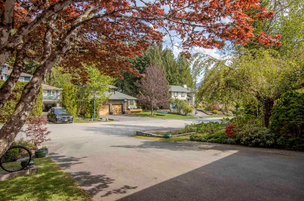 40767 THUNDERBIRD RIDGE, Squamish BC V0N 1T0, Squamish BC — Residential for Sale - Photo 5