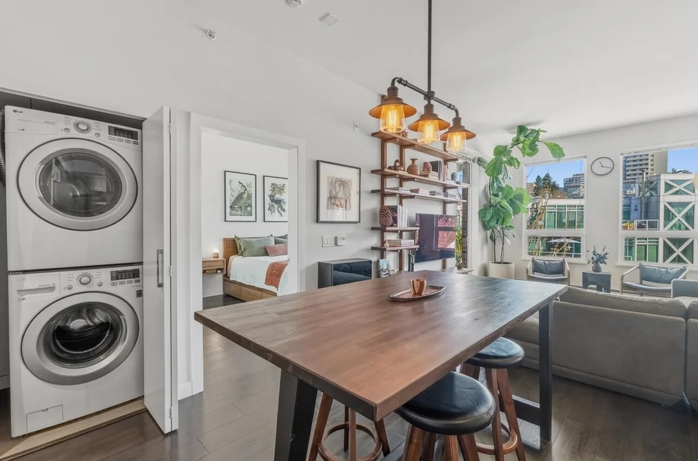 408 105 W 2ND STREET, North Vancouver BC V7M 0E3, North Vancouver BC — Residential for Sale - Photo 4
