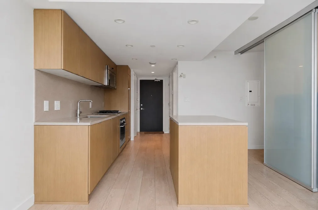 408 112 E 13TH STREET, North Vancouver BC V7L 0E4, North Vancouver BC — Residential for Sale - Photo 3