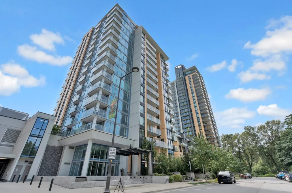 Condo for sale at 408 1471 Hunter Street North Vancouver British Columbia - MLS: R3146747