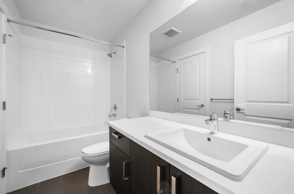 408 15848 FRASER HIGHWAY, Surrey BC V4N 6X6, Surrey BC — Residential for Sale — Photo 19 of 39