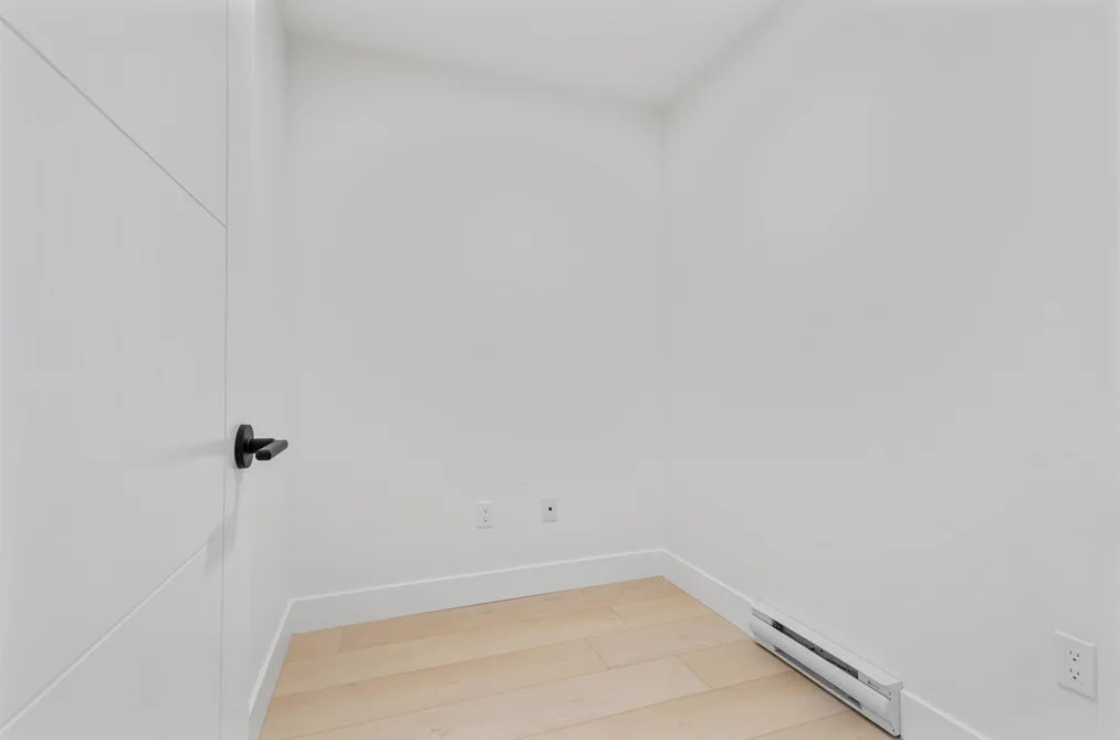 408 30490 CARDINAL AVENUE, Abbotsford BC V2T 0L9, Abbotsford BC — Residential for Sale - Photo 4