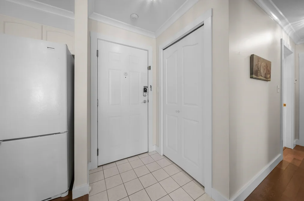 408 33280 E BOURQUIN CRESCENT, Abbotsford BC V2S 7K2, Abbotsford BC — Residential for Sale - Photo 6