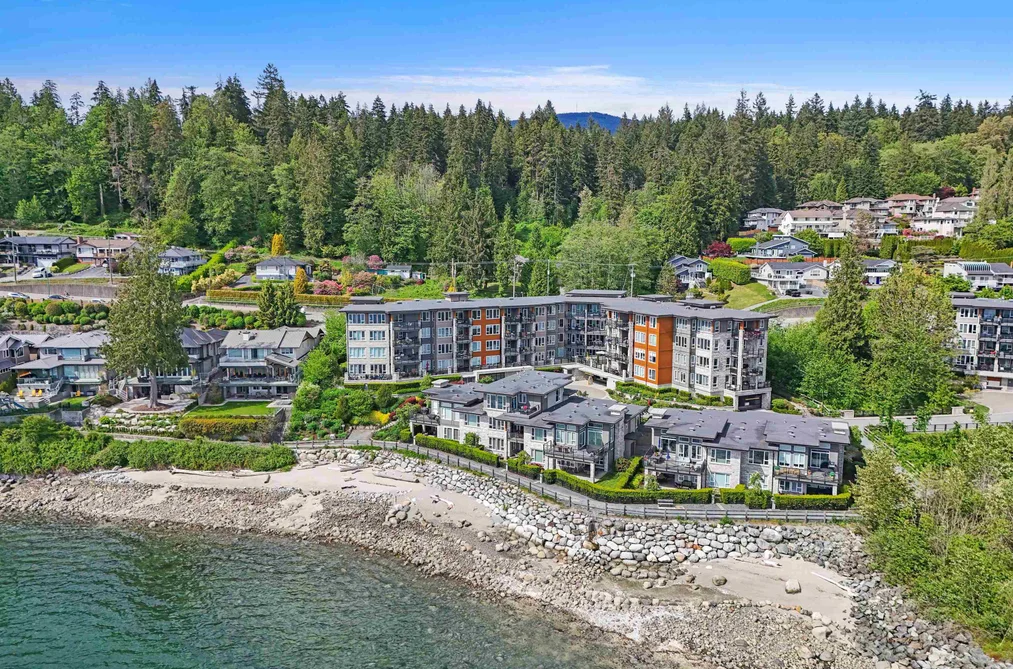 Condo for sale at 408 3825 Cates Landing Way North Vancouver British Columbia - MLS: R3081404