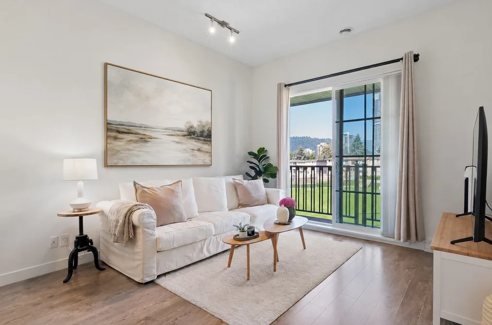 Condo for sale at 408 555 Foster Avenue Coquitlam British Columbia - MLS: R3151535