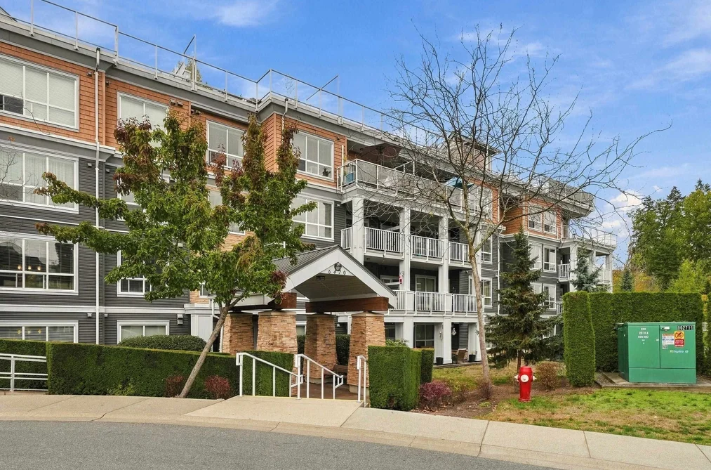 6470 194 St Unit 408, Surrey, BC - MLS: R3175520