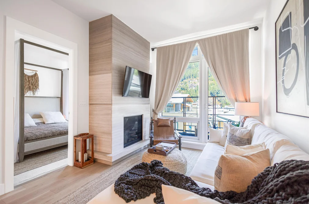 Condo for sale at 408 6687 Nelson Avenue West Vancouver British Columbia - MLS: R3156802