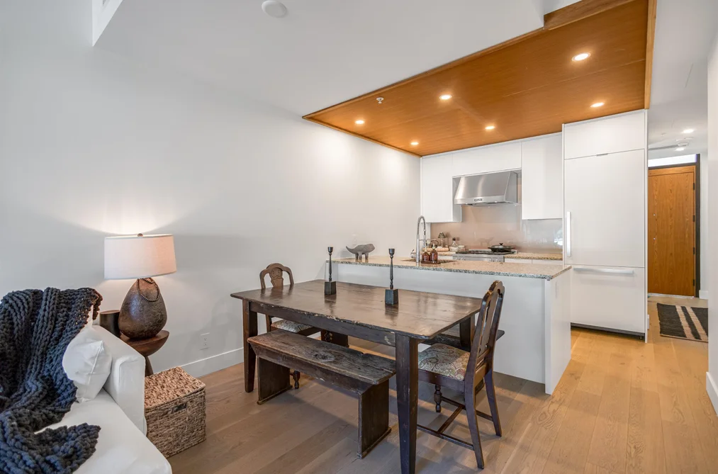 408 6687 NELSON AVENUE, West Vancouver BC V7W 2B2, West Vancouver BC — Residential for Sale - Photo 5