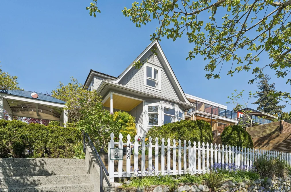 Half Duplex for sale at 408 E 2nd Street North Vancouver British Columbia - MLS: R3161259