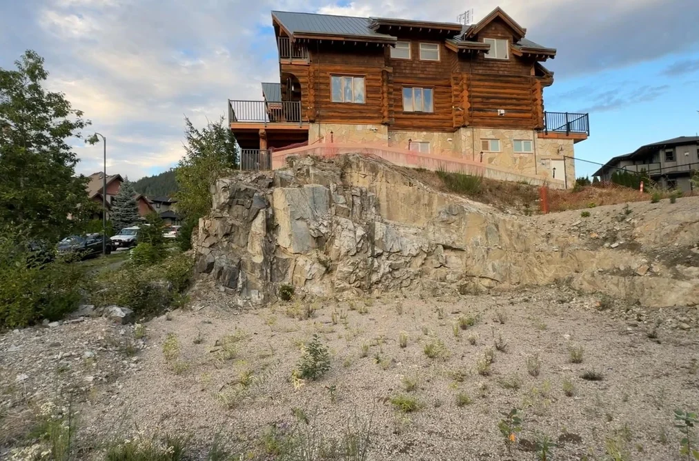 40876 THE CRESCENT, Squamish BC V8B 0R9, Squamish BC — Land for Sale - Photo 3