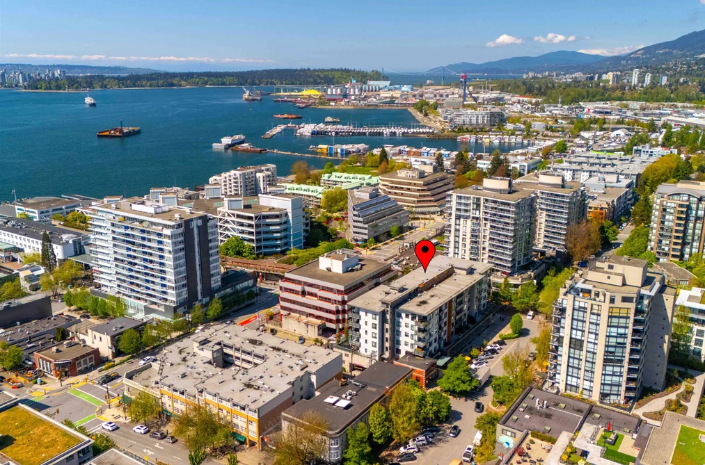 Condo for sale at 409 123 W 1st Street North Vancouver British Columbia - MLS: R3117831