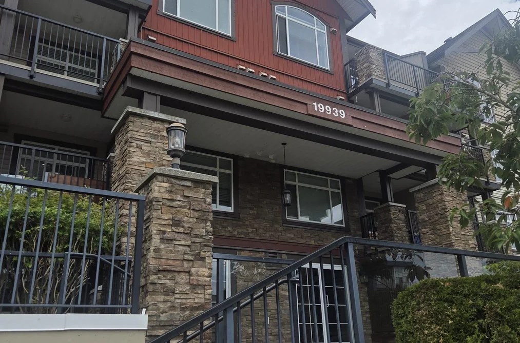 Condo for sale at 409 19939 55a Avenue Langley British Columbia - MLS: R3150384