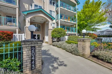 20443 53 Ave Unit 409, Langley, BC - MLS: R3163257