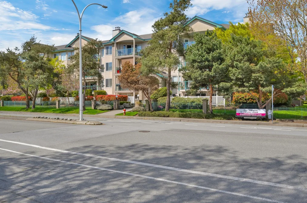 409 20443 53 AVENUE, Langley BC V3A 7A6, Langley BC — Residential for Sale - Photo 6