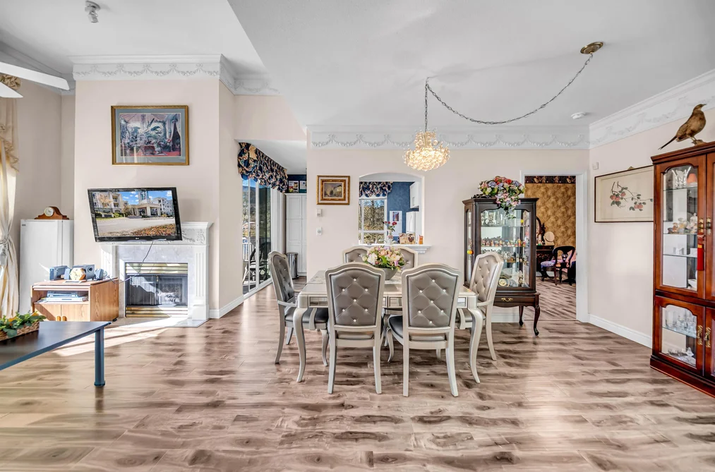 409 3098 GUILDFORD WAY, Coquitlam BC V3B 7W8, Coquitlam BC — Residential for Sale - Photo 6