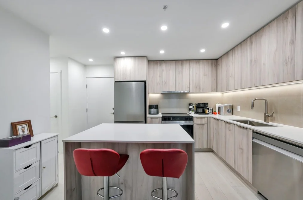 409 3596 MALSUM DRIVE, North Vancouver BC V7G 0B5, North Vancouver BC — Residential for Sale - Photo 5