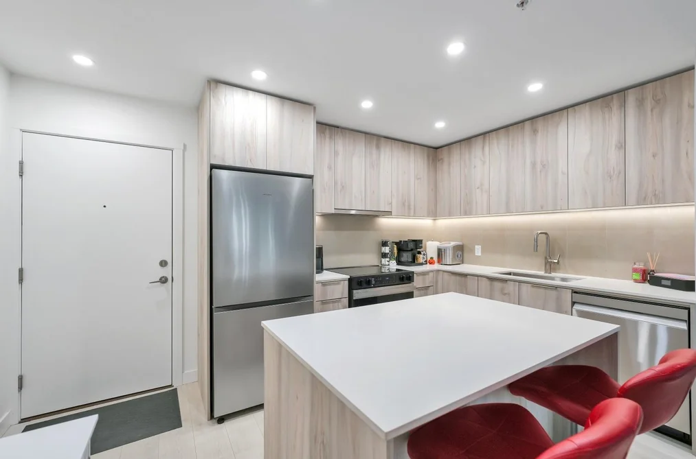 409 3596 MALSUM DRIVE, North Vancouver BC V7G 0B5, North Vancouver BC — Residential for Sale - Photo 6