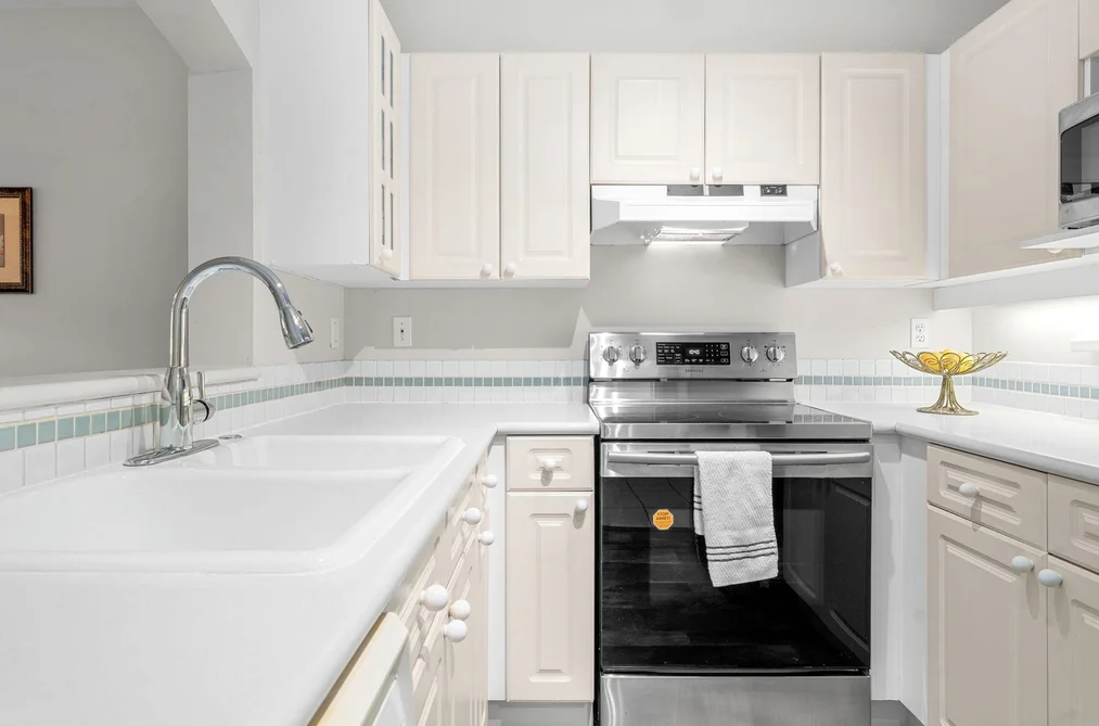 409 3738 NORFOLK STREET, Burnaby BC V5G 4V4, Burnaby BC — Residential for Sale - Photo 5