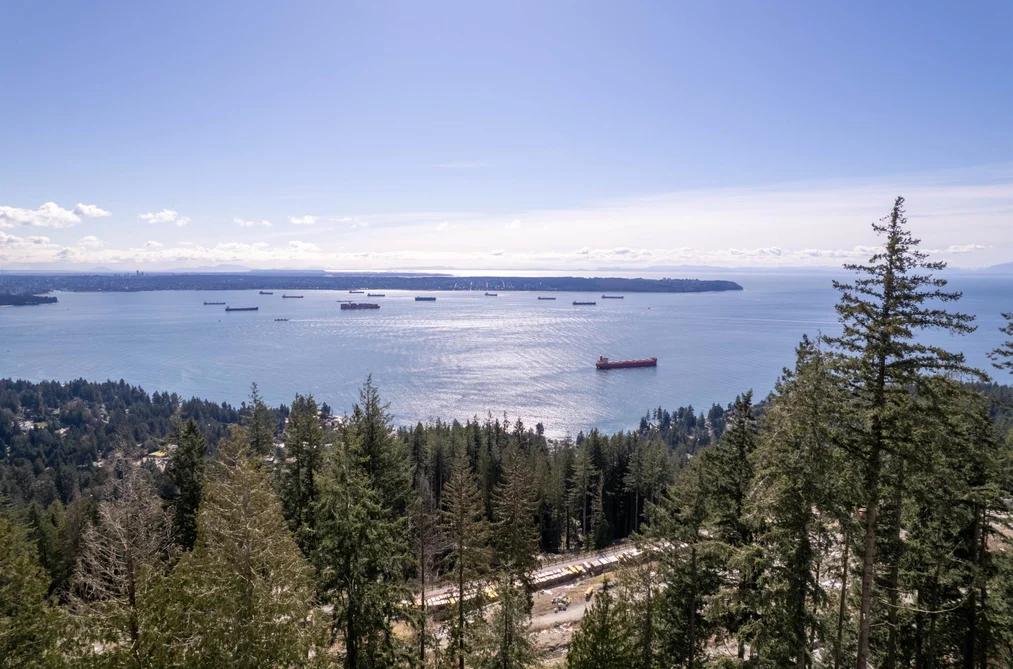 Condo for sale at 409 3963 Uplands Way West Vancouver British Columbia - MLS: R3102976