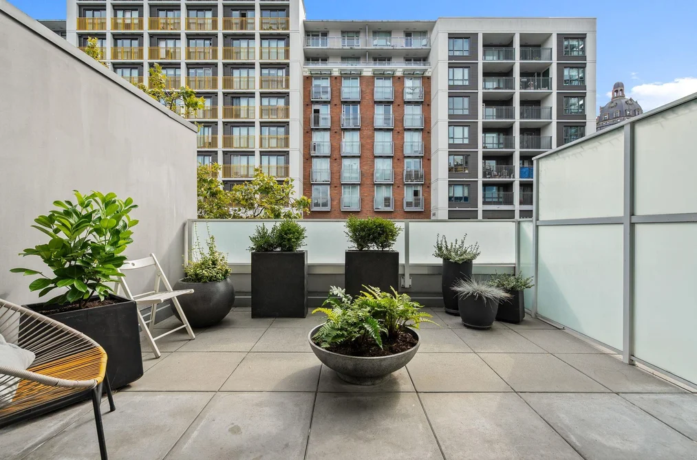 Condo for sale at 409 53 W Hastings Street Vancouver British Columbia - MLS: R3163354