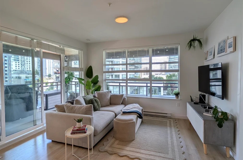 Condo for sale at 409 603 Regan Avenue Coquitlam British Columbia - MLS: R3145013