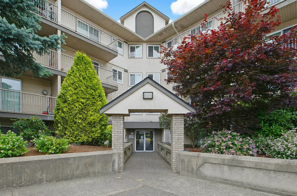 Condo for sale at 409 7694 Evans Road Chilliwack British Columbia - MLS: R3132329