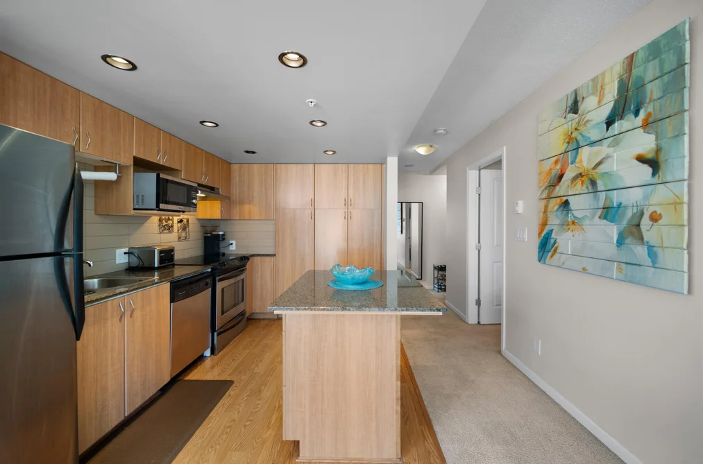 409 9232 UNIVERSITY CRESCENT, Burnaby BC V5A 0A3, Burnaby BC — Residential for Sale - Photo 7