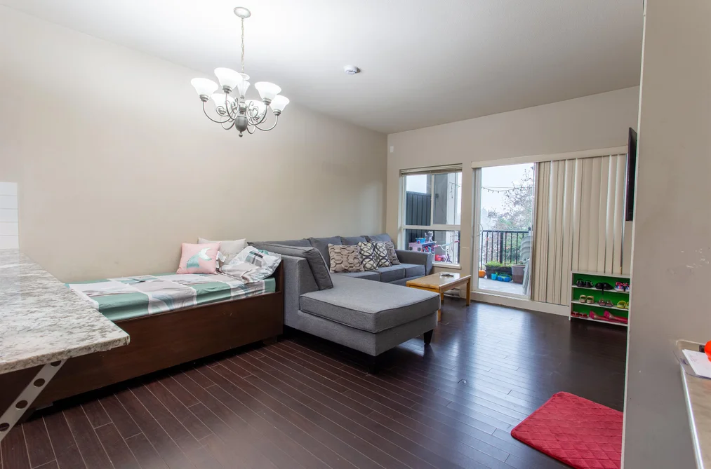 409 9655 KING GEORGE BOULEVARD, Surrey BC V3T 0C7, Surrey BC — Residential for Sale - Photo 5
