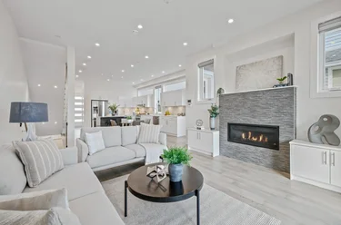 409 W Keith Rd, North Vancouver, BC - MLS: R3170349