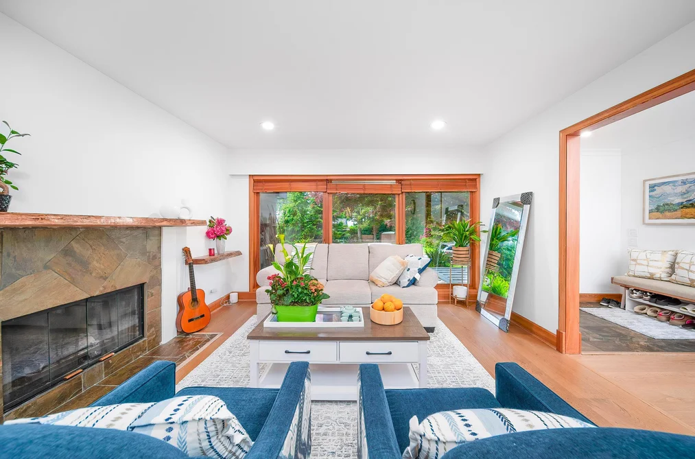 4096 SUNSET BOULEVARD, North Vancouver BC V7R 3Y8, North Vancouver BC — Residential for Sale - Photo 5