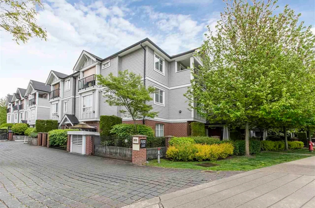 Townhouse for sale at 41 13239 Old Yale Road Surrey British Columbia - MLS: R3095184