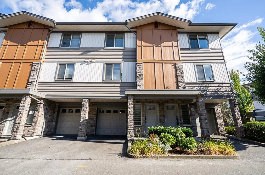 Townhouse for sale at 41 34248 King Road Abbotsford British Columbia - MLS: R3167023